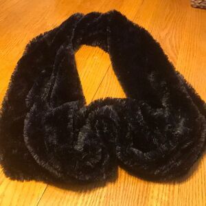 CHICK Scarf